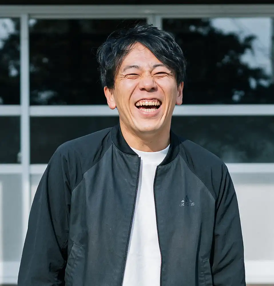 金屋こども園 園長　長岡俊也